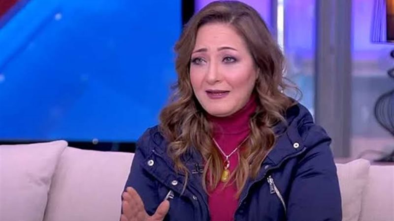 الفنانة عنبر