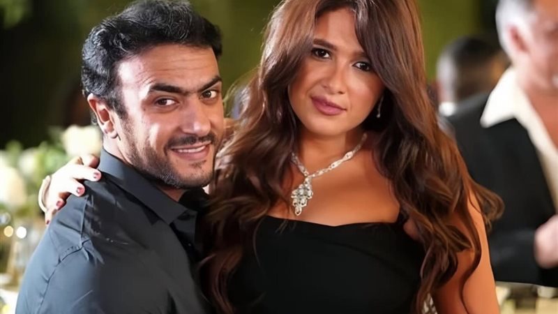 ياسمين عبد العزيز