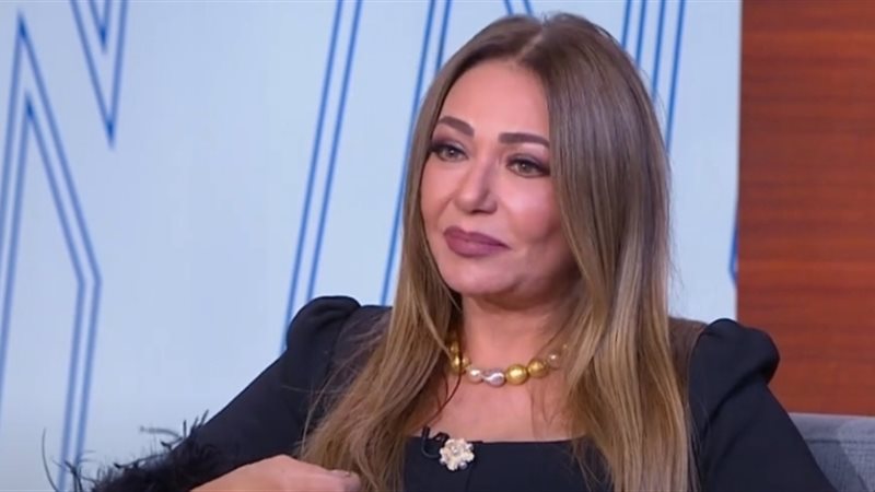 ليلى علوي