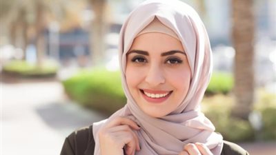 ما هي الزينة الجائز للنساء إظهارها؟ «الإفتاء تُجيب»