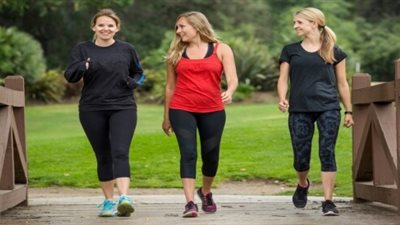 6 رياضات هامة للمرأة بعد بلوغ الأربعين