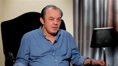 أول تعليق من علاء مرسي بعد خضوعه لعملية جراحية 