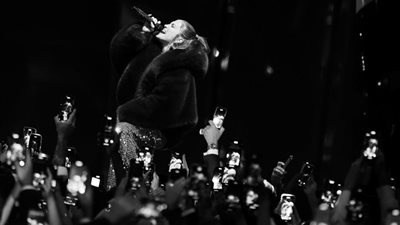 إطلالات مبهرة للمشاهير في «ون آند أونلي ون زعبيل» بدبي (صور) 