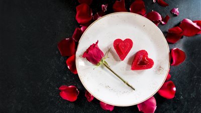 5 أطعمة تعزز هرمونات الحب في الفلانتين 2024