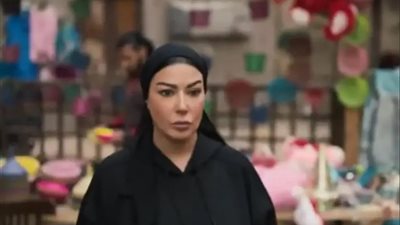 مؤلف مسلسل ب100 راجل يعلق على لوك سمية الخشاب بعد الهجوم عليها