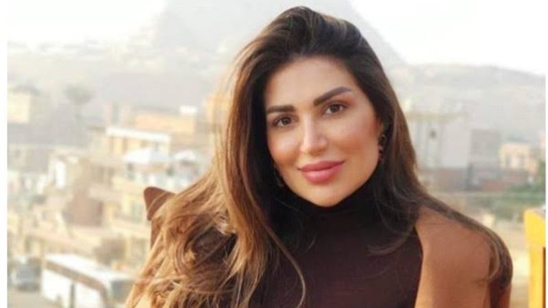 سارة نخلة