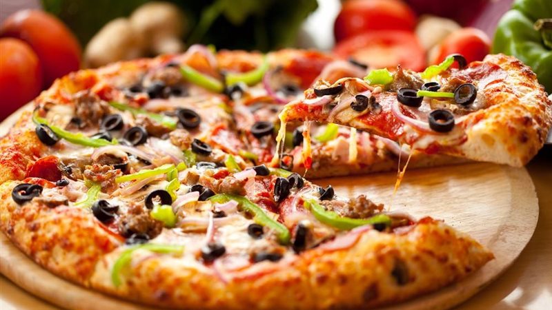 طريقة عمل البيتزا