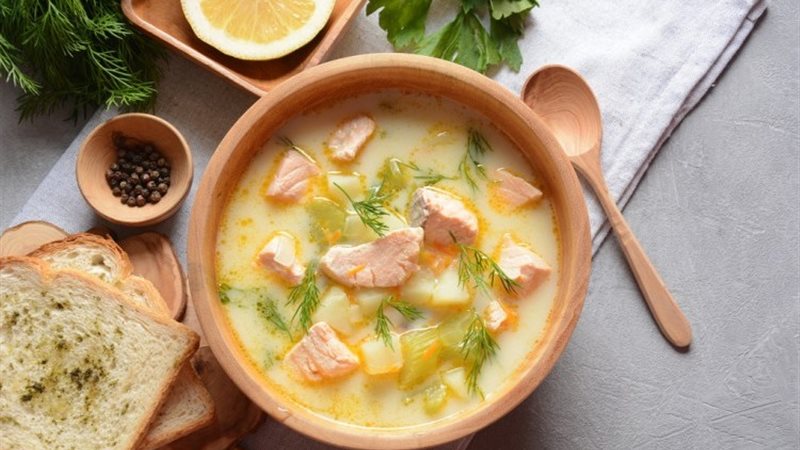 طريقة عمل شوربة السمك