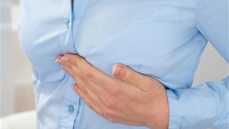 ألام الثدي أثناء