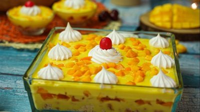 طريقة عمل ترايفل المانجو بالكيك