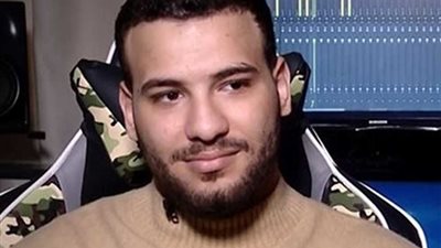 الصور الأولى من احتفال مؤدي المهرجانات مسلم بخطوبته