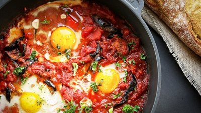 طريقة عمل شكشوكة الباذنجان بالجبن 