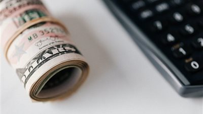 سعر الدولار اليوم الخميس بعد تحرير سعر الصرف