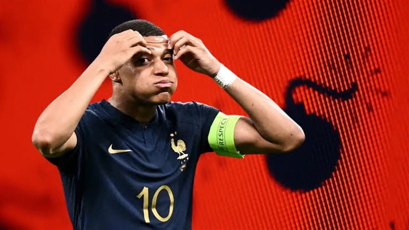 لاعب باريس سان جيرمان