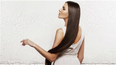 خلطات طبيعية فعالة لتطويل الشعر وتكثيفه