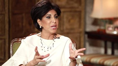 إقبال الأحمد | كاتبة كويتية وأول رئيس تحرير لوكالة أنباء عربية