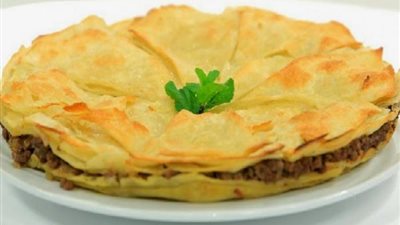  طريقة عمل صينية الرقاق باللحمة المفرومة