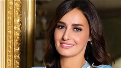 حلا شيحة: لم أحفظ القرآن والنقاب أثر عليا (فيديو)