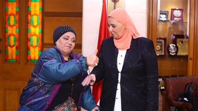 في عيد الأم 2024.. أمينة راشد قصة سيدة تحدت الظروف لتربية البنات 