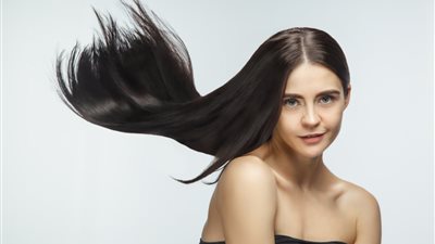 4 وصفات طبيعية من الخميرة لشعر ناعم كالحرير 