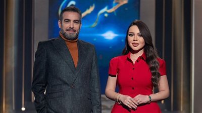 أحمد عبد العزيز يعلق على ارتداء رانيا يوسف بدلة رقص في «جريمة منتصف الليل»