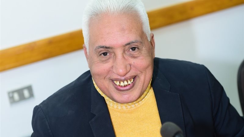 محمود عبد الحليم