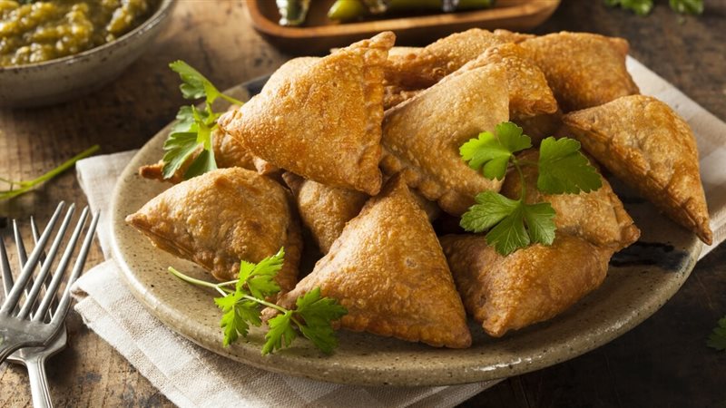 السمبوسك بحشوة الجبنة