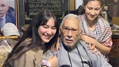 ابنة عبد الرحمن أبو زهرة تكشف حقيقة الصورة المنتشرة لعيد ميلاده 