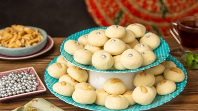 طريقة عمل الغريبة قبل عيد الفطر 2024