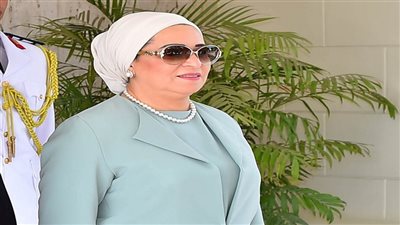 انتصار السيسي في يوم اليتيم: لكل يتيم الحق أن يعيش حياة كلها أمل ورعاية