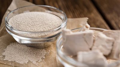 6 فوائد مذهلة لـ خميرة البيرة على الجسم (إنفوجراف)