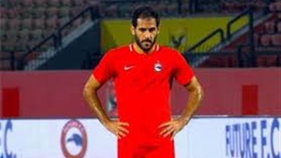 مروان محسن يودع والده بالدموع وسعد سمير يسانده 