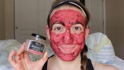 قبل عيد الفطر 2024 .. ماسك الكركديه مفيد أم تريند ؟