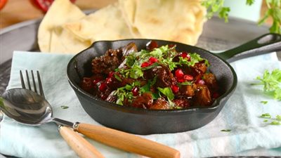 طريقة عمل كبدة الدجاج بدبس الرمان على سفرة رمضان