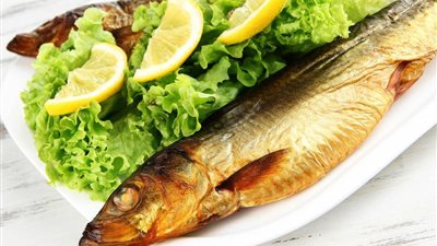 5 نصائح لتناول آمن للرنجة في العيد (إنفوجراف)