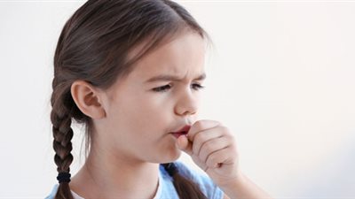 متى يكون السعال عند الأطفال خطيراً؟