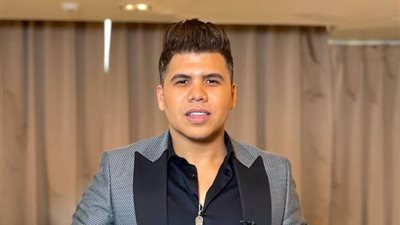 عمر كمال يعلق على الهجوم عليه بعد ظهوره بسيارة فارهة   