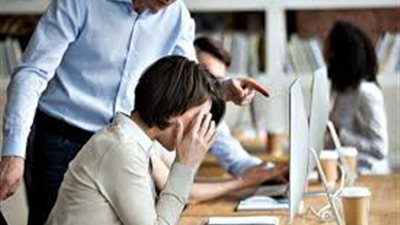 3 نصائح للتعامل مع لفت النظر أو إنذار العمل 
