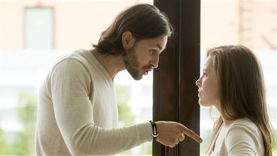 4 أسباب وراء نفور المرأة من الرجل النرجسي