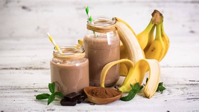 طريقة عمل كوكتيل الموز المثلج