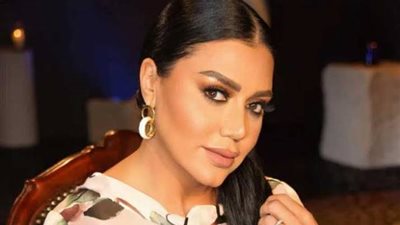 رد قوي من رانيا يوسف على منتقدي ملابسها