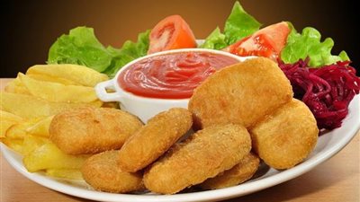 طريقة عمل ناجتس الدجاج بطعم أحلي من الجاهز