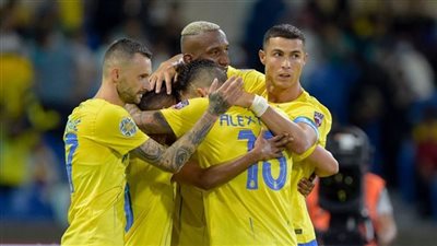 رونالدو يقود النصر للفوز على الخليج بثلاثية ويضرب موعدًا مع الهلال في نهائي كأس الملك