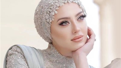 أفكار مكياج ساحرة للعروس المحجبة يوم زفافها