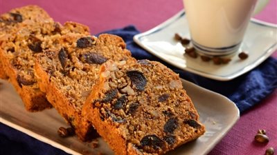 طريقة عمل كيكة التمر والتفاح الصحية