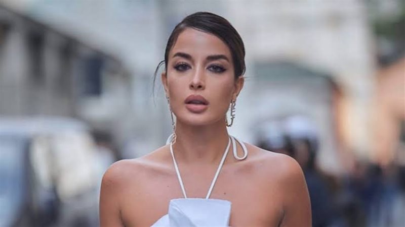 جوليا حسين