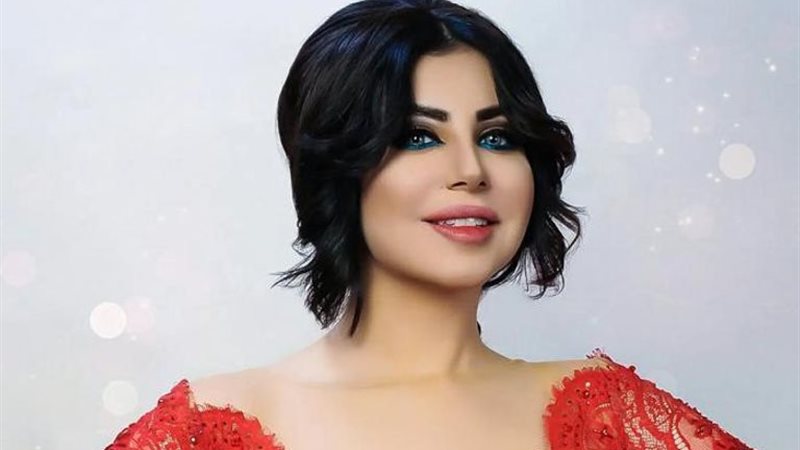 حليمة بولند