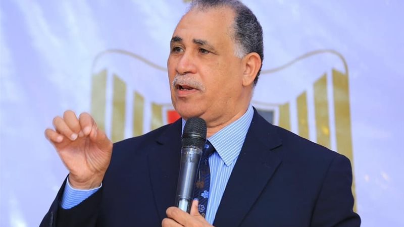 نقيب المحامين