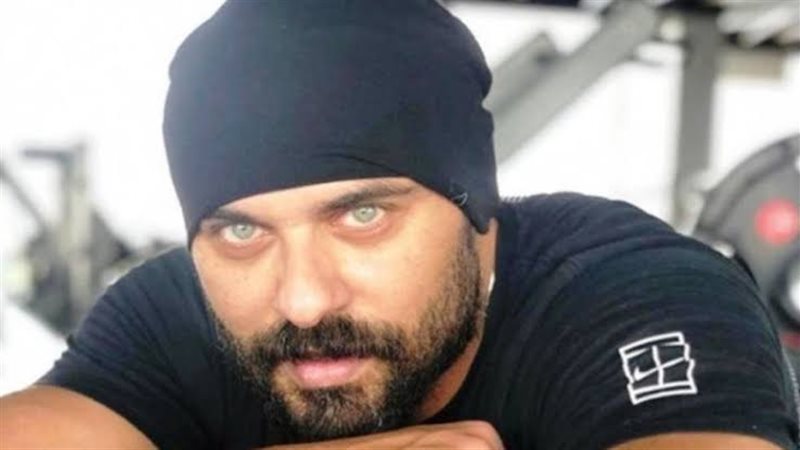 أحمد صلاح حسني