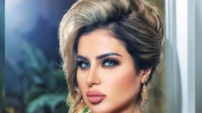حليمة بولند